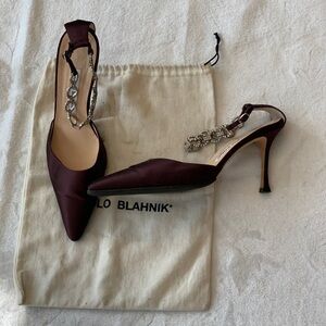 Vintage Purple Manolo Blahnik Satin Heel Pumps w/Rhinestone Ankle Strap Sz 40.5!